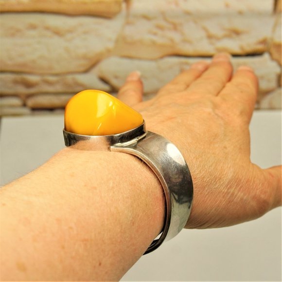 BOLD AMBER 925 SILVER ASYMMETRICAL BRACELET, Egg Yolk Amber Stone, Rare to Find - Picture 5 of 10